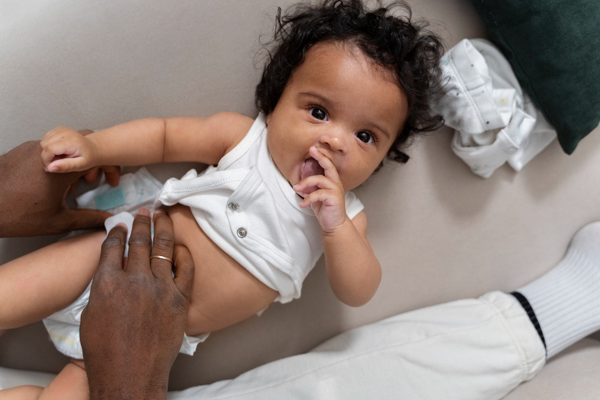 Protégez et nourrissez la peau délicate de votre bébé avec les soins naturels ManRoro